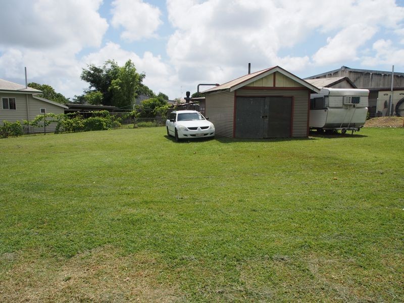 5 Cross Street, Bundaberg East QLD 4670