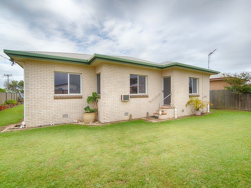 1 Lloyd Street, Walkervale QLD 4670