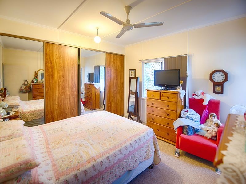 1 Lloyd Street, Walkervale QLD 4670