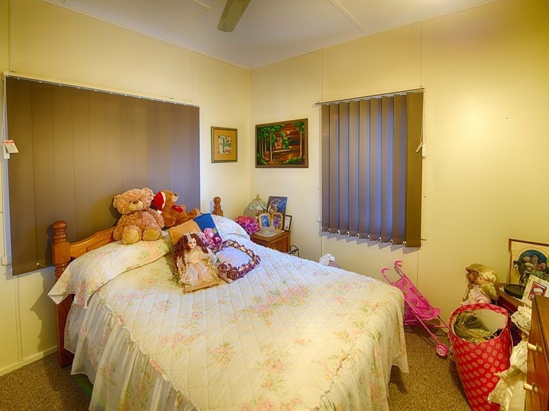 1 Lloyd Street, Walkervale QLD 4670