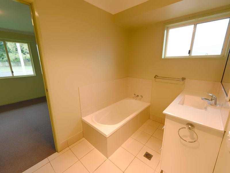 13 Daniel Drive, Bundaberg North QLD 4670