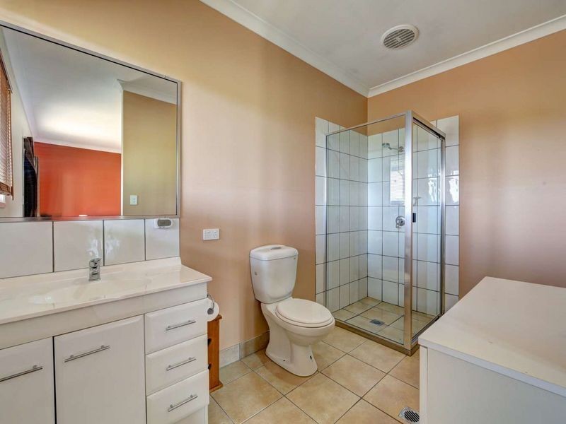 14 Bendidee Court, Branyan QLD 4670