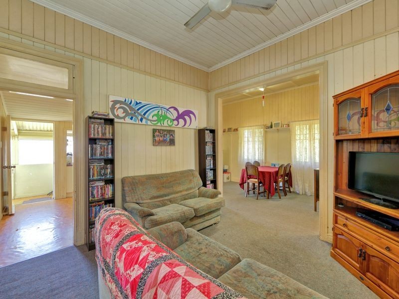 77 Elliott Heads Road, Kepnock QLD 4670