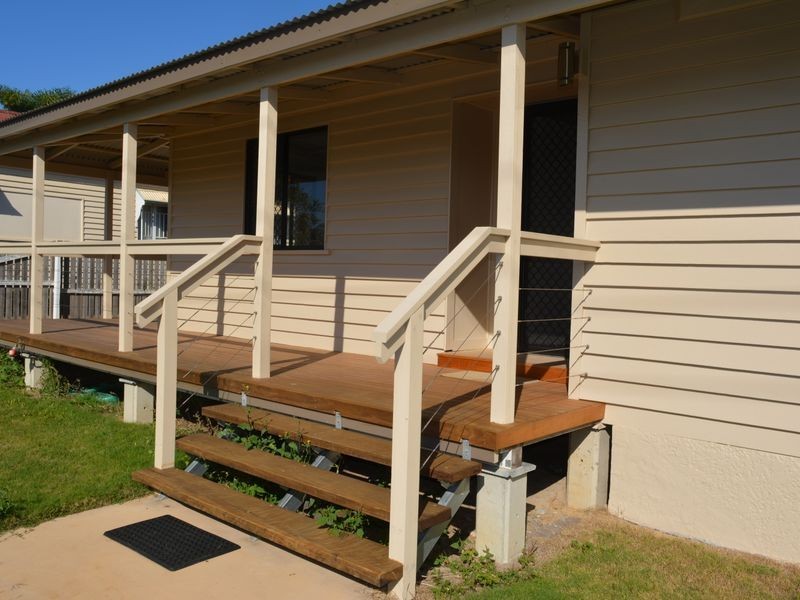7 Cullen St, Walkervale QLD 4670