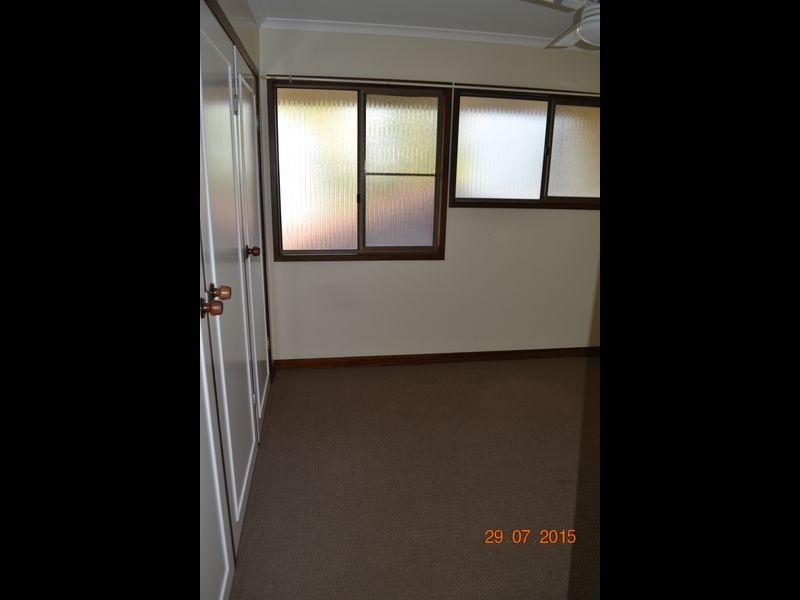 4/2 Enterprise Street, Svensson Heights QLD 4670