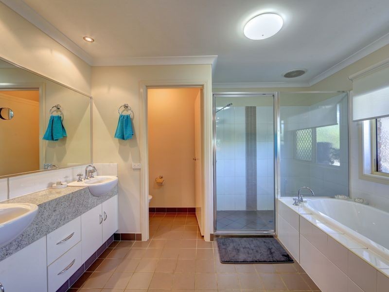 15 Thomas Healy Drive, Bundaberg East QLD 4670