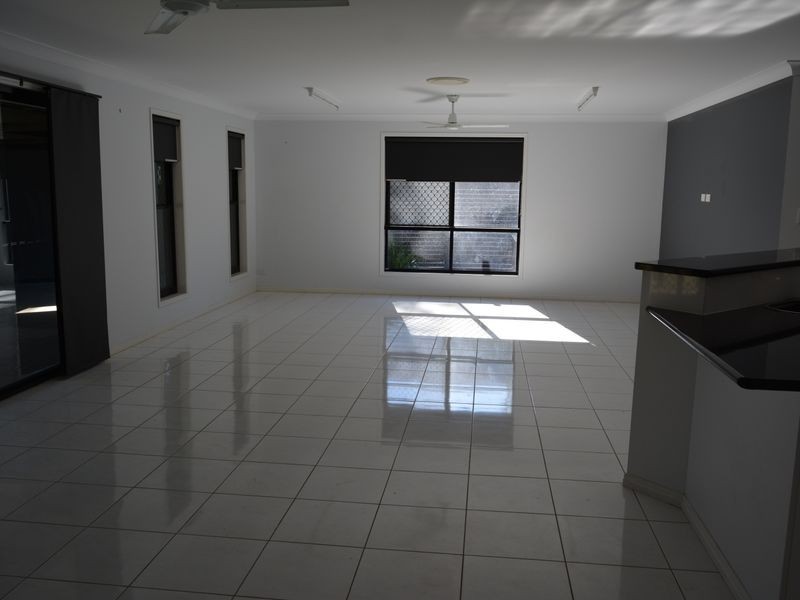 39 Regency Road, Moore Park Beach QLD 4670