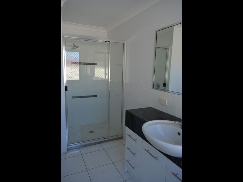 39 Regency Road, Moore Park Beach QLD 4670