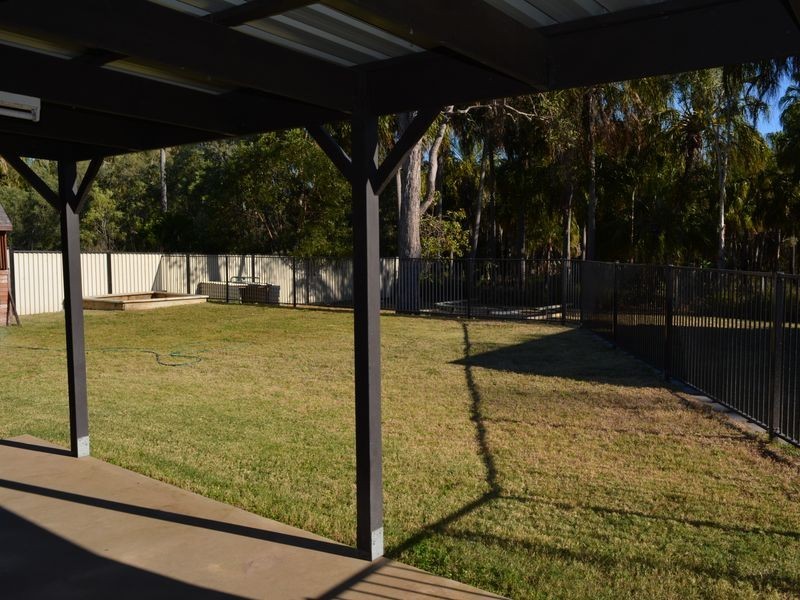 39 Regency Road, Moore Park Beach QLD 4670