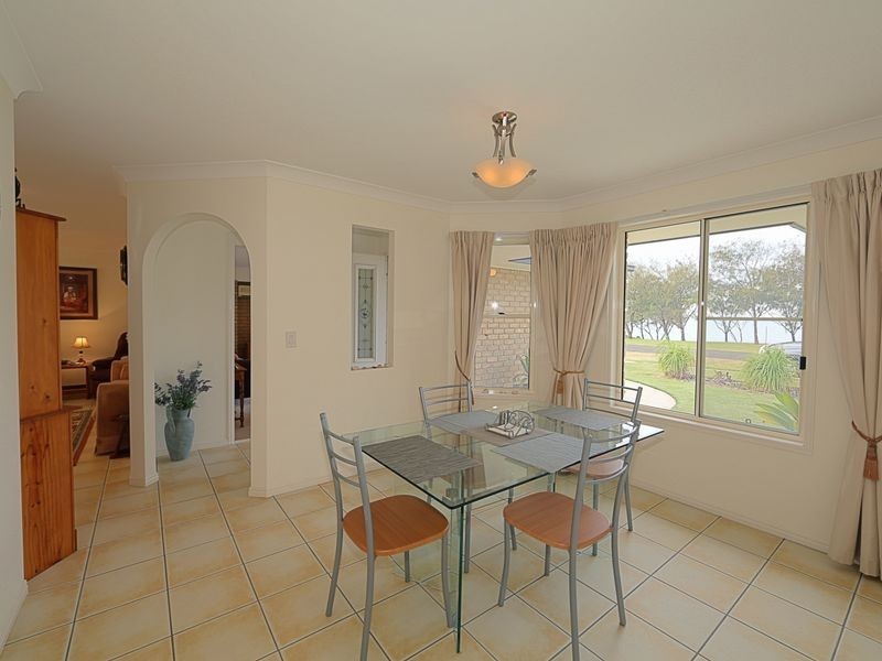 54 Esplanade, Elliott Heads QLD 4670