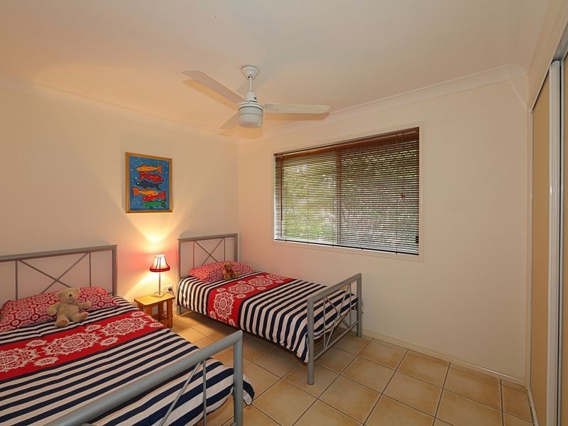 54 Esplanade, Elliott Heads QLD 4670