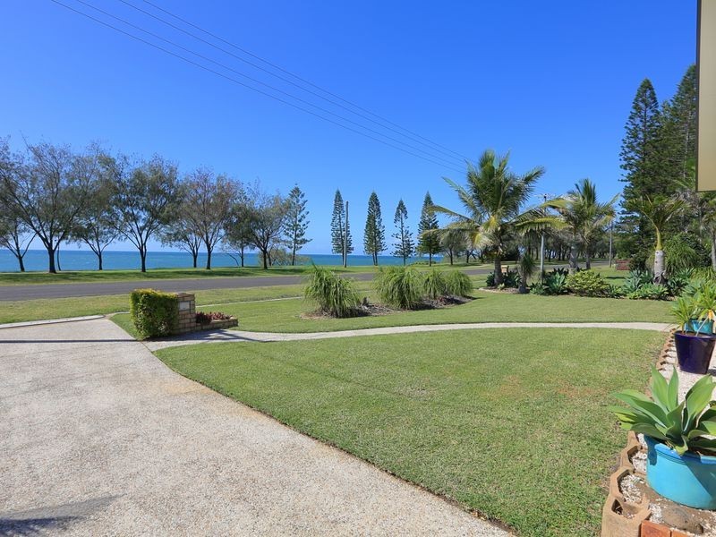 54 Esplanade, Elliott Heads QLD 4670