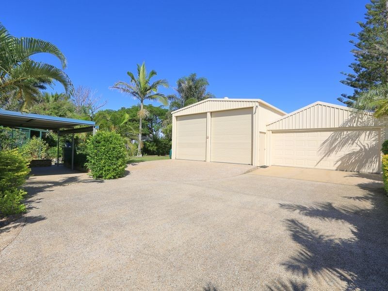 54 Esplanade, Elliott Heads QLD 4670