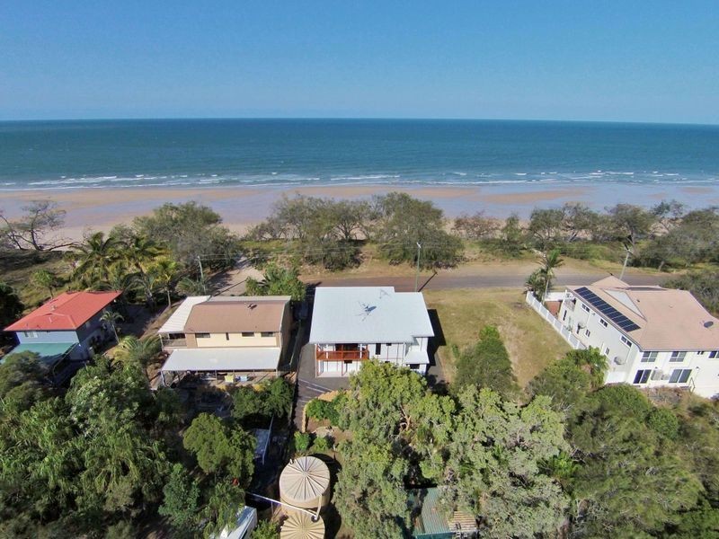 23 Esplanade, Coonarr QLD 4670