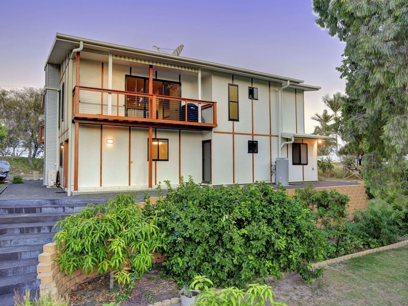 23 Esplanade, Coonarr QLD 4670