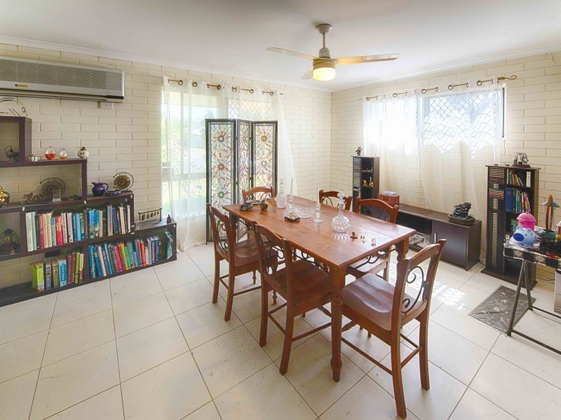 22 Acacia Street, Moore Park Beach QLD 4670