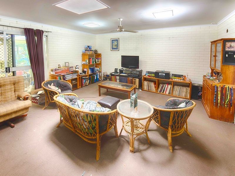 22 Acacia Street, Moore Park Beach QLD 4670