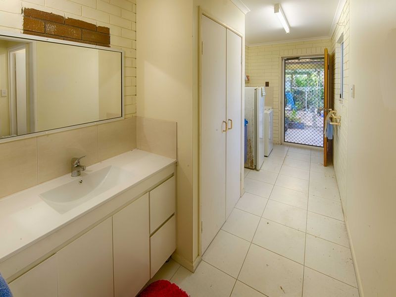 22 Acacia Street, Moore Park Beach QLD 4670