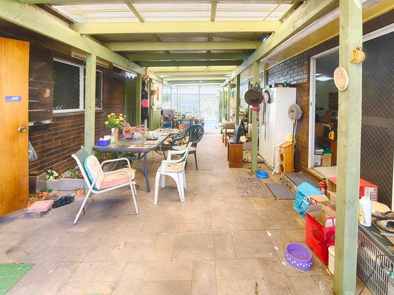 22 Acacia Street, Moore Park Beach QLD 4670