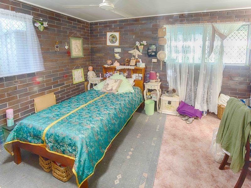 22 Acacia Street, Moore Park Beach QLD 4670