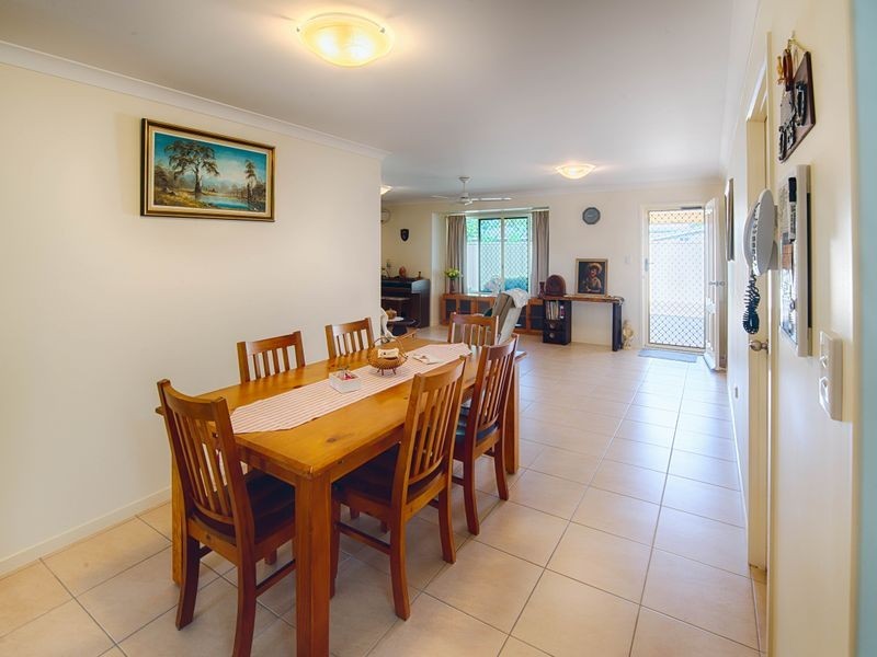 2/26 Dunn Road, Avenell Heights QLD 4670