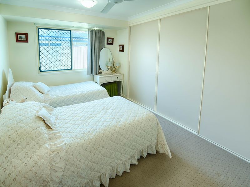 2/26 Dunn Road, Avenell Heights QLD 4670