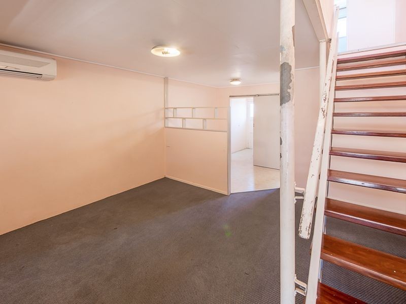 4/41 Walker Street, Walkervale QLD 4670