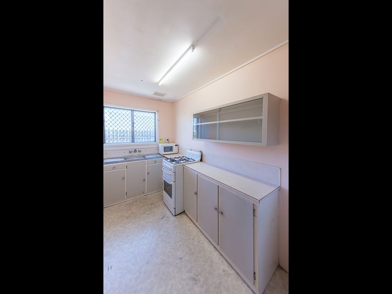 4/41 Walker Street, Walkervale QLD 4670