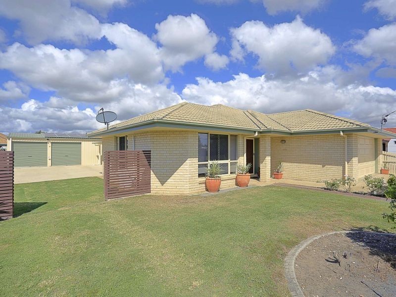 100 McCarthy Road, Avenell Heights QLD 4670