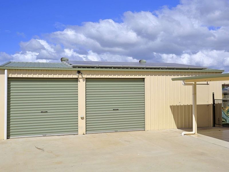 100 McCarthy Road, Avenell Heights QLD 4670