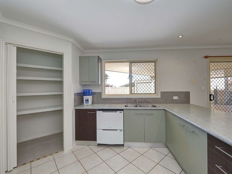 100 McCarthy Road, Avenell Heights QLD 4670