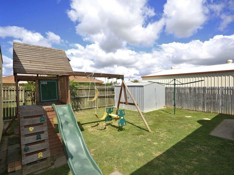 100 McCarthy Road, Avenell Heights QLD 4670