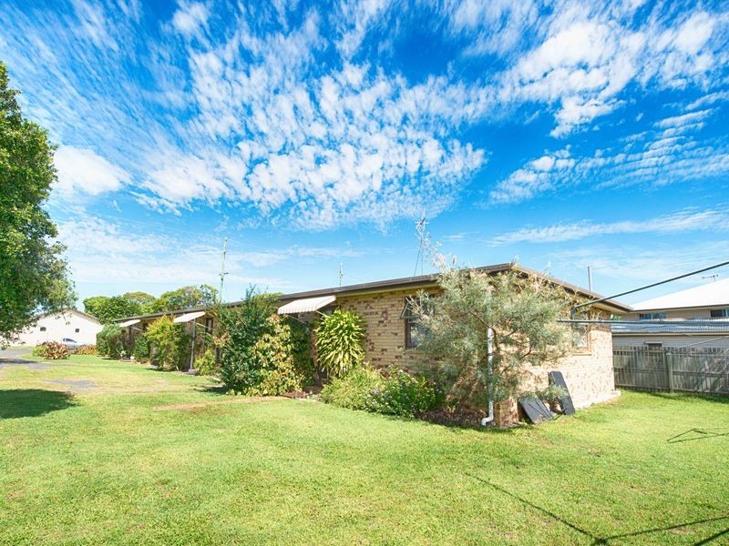 43 Burnett Street, Bundaberg South QLD 4670