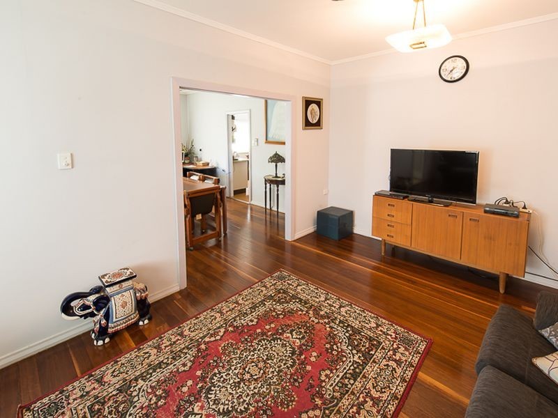 64 Branyan Street, Svensson Heights QLD 4670