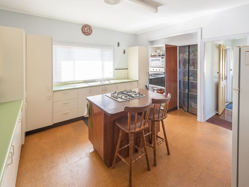 64 Branyan Street, Svensson Heights QLD 4670