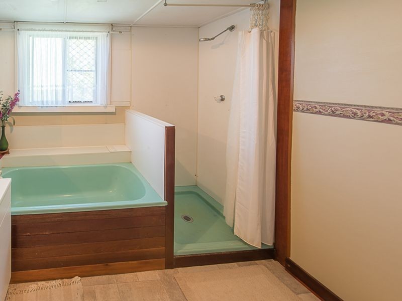 18 Windermere Street, Norville QLD 4670