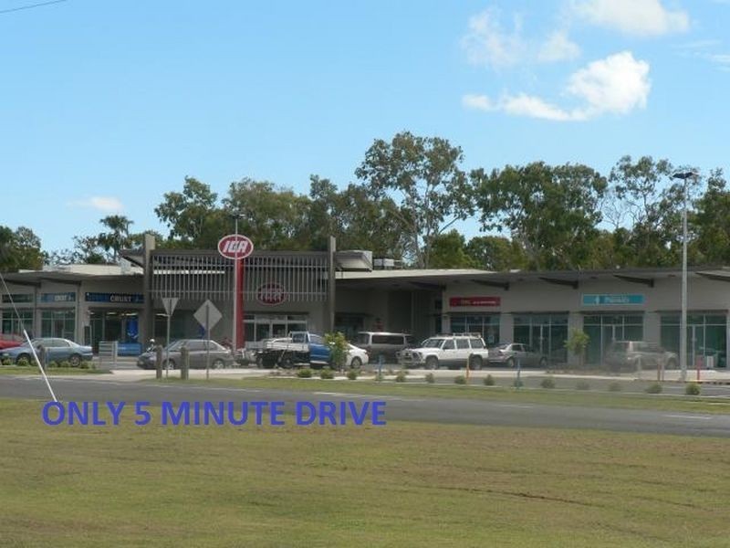 2 Alexander Drive, Moore Park Beach QLD 4670