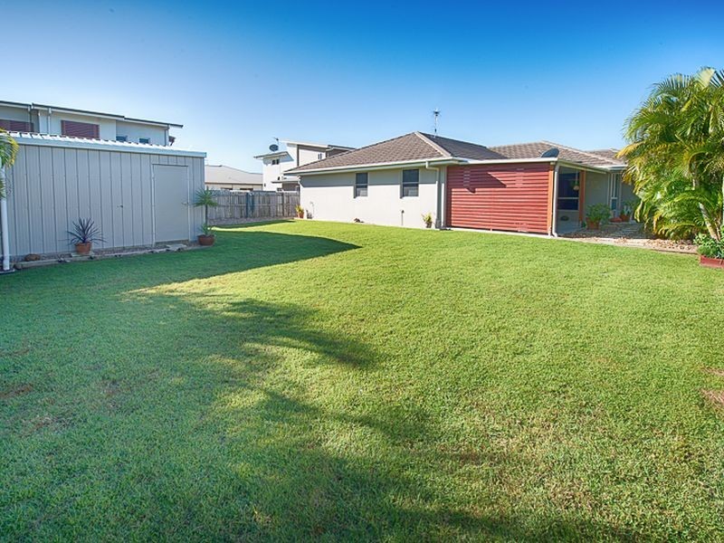 7 Judith Street, Bargara QLD 4670