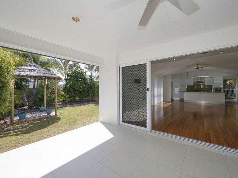 5 Henderson Row, Bargara QLD 4670