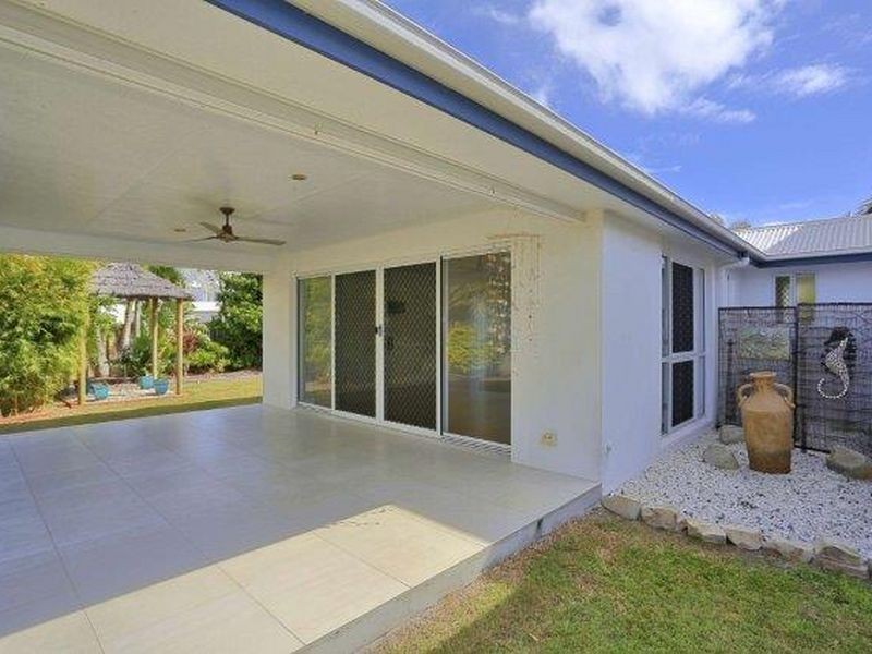 5 Henderson Row, Bargara QLD 4670