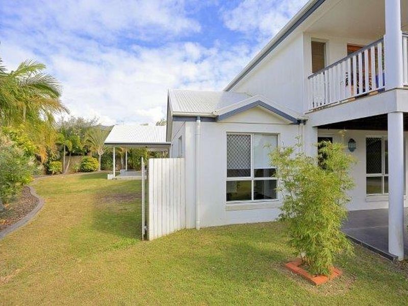 5 Henderson Row, Bargara QLD 4670