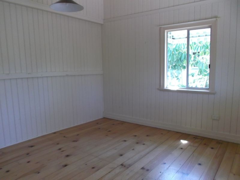 10 Elizabeth Street, Bundaberg South QLD 4670