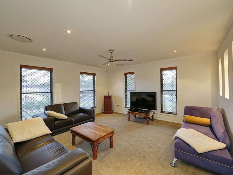 40 Robina Drive, Avoca QLD 4670