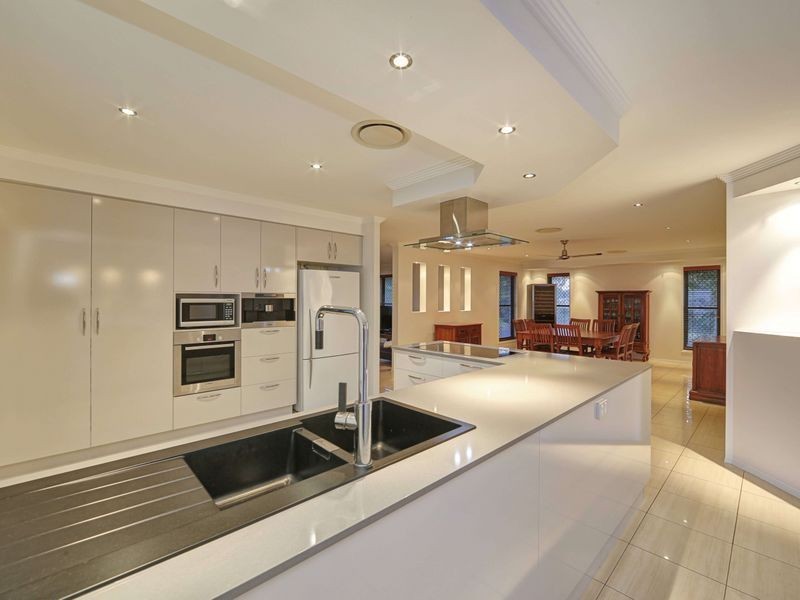 40 Robina Drive, Avoca QLD 4670