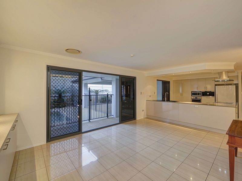 40 Robina Drive, Avoca QLD 4670