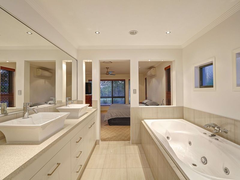 40 Robina Drive, Avoca QLD 4670