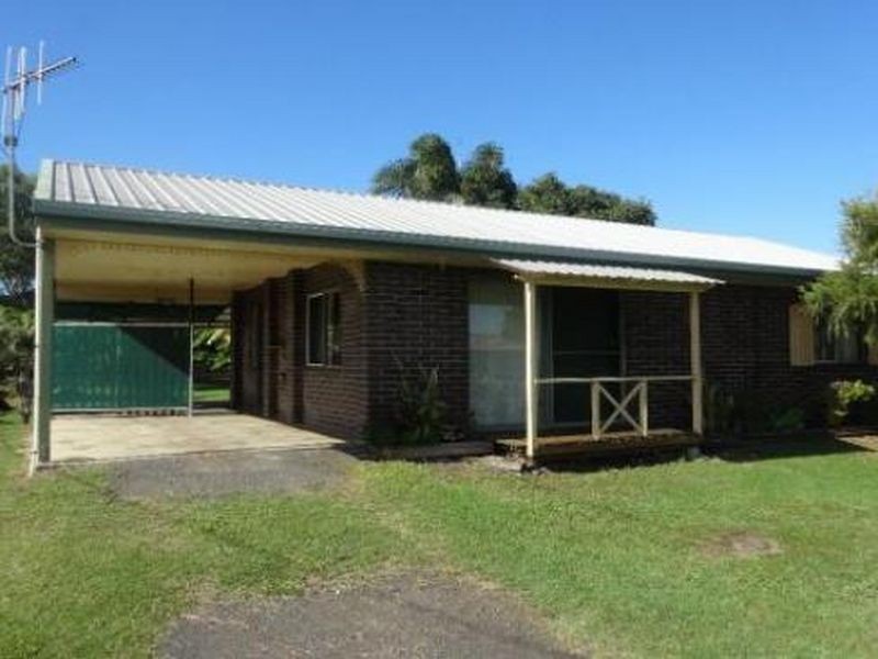 56 Ocean Street, Burnett Heads QLD 4670
