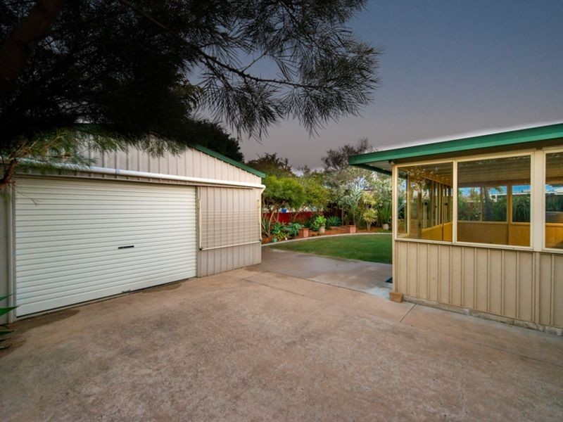 56 Broadmeadow Avenue, Thabeban QLD 4670