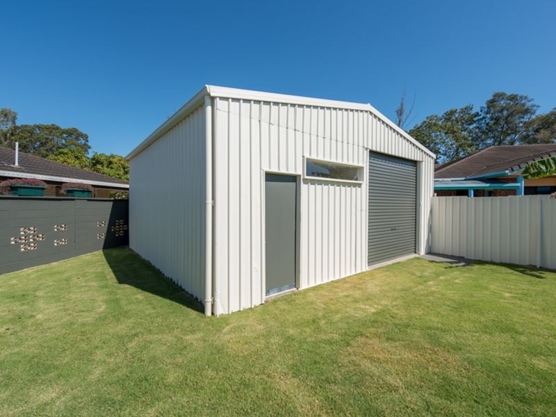 4 Faithfull Crescent, Avenell Heights QLD 4670