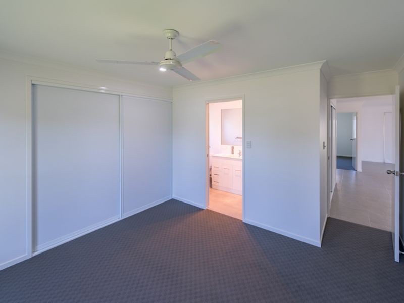 4 Faithfull Crescent, Avenell Heights QLD 4670